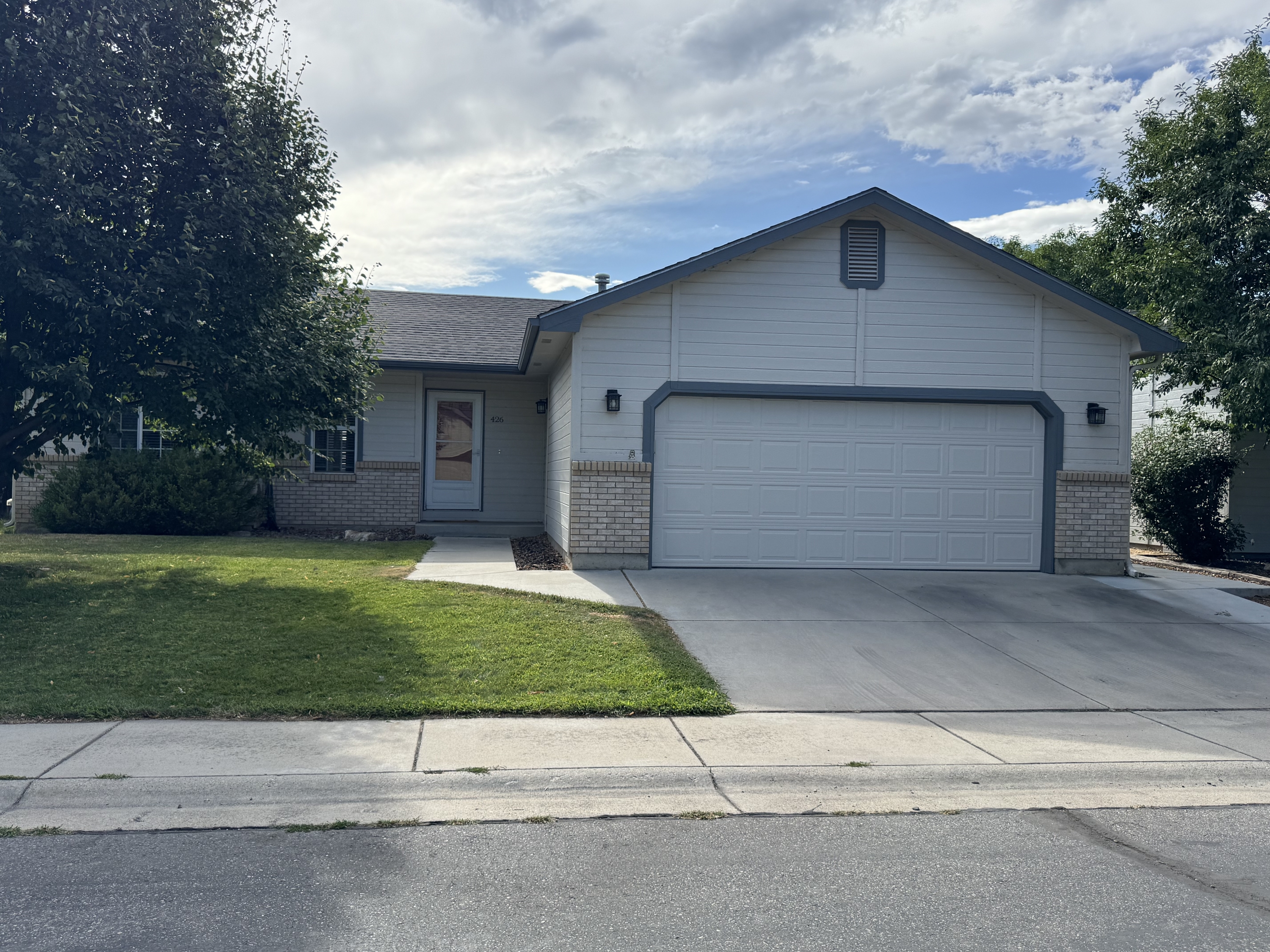 426 West Arizona Lane